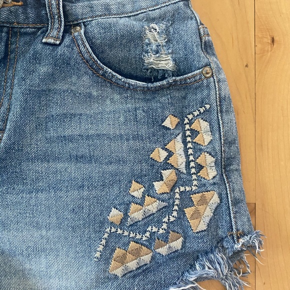 Free People Boho Embroidered Jean Shorts - Picture 6 of 8